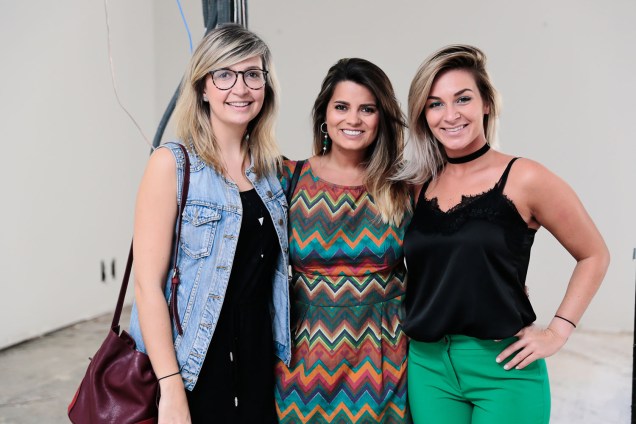 <span>Famila Pigatto, Fernanda Sá e Laura Tavares</span> <span>Famila Pigatto, Fernanda Sá e Laura Tavares</span>