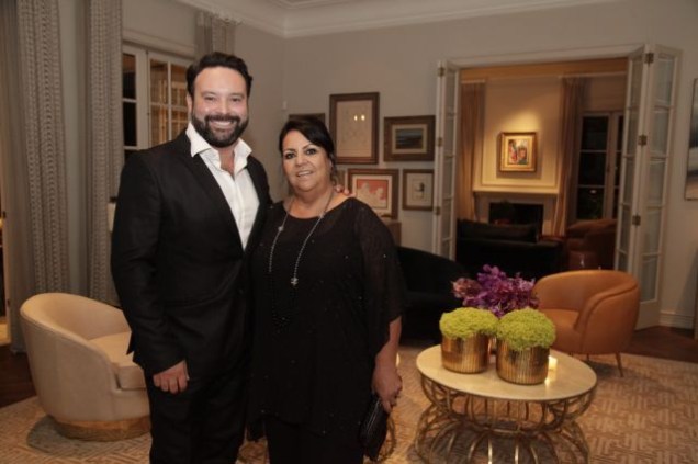 Bruno Carvalho e Vanda Carvalho Bruno Carvalho e Vanda Carvalho