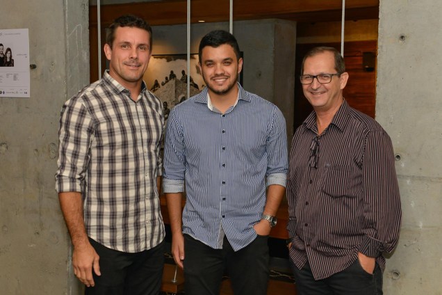 Rodrigo Fontana, Fabrício Bastos e Telmo Catarina Rodrigo Fontana, Fabrício Bastos e Telmo Catarina