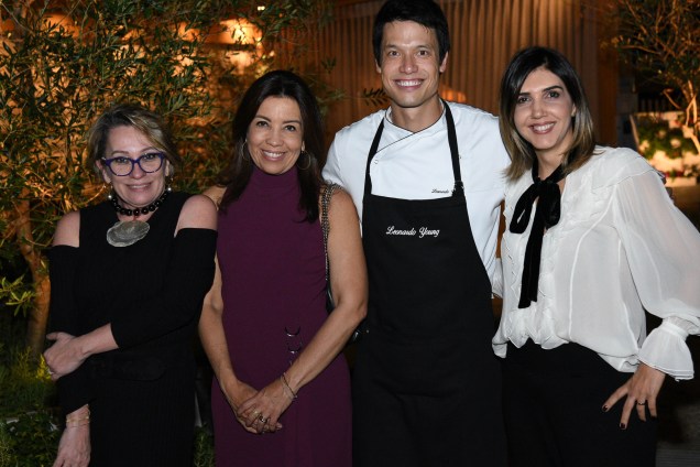 Ednara Braga, Eliane Martins, Leo Young e Anna Paula Melo Ednara Braga, Eliane Martins, Leo Young e Anna Paula Melo