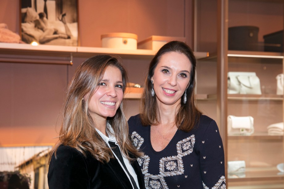 Aline Araújo e Esther Schattan