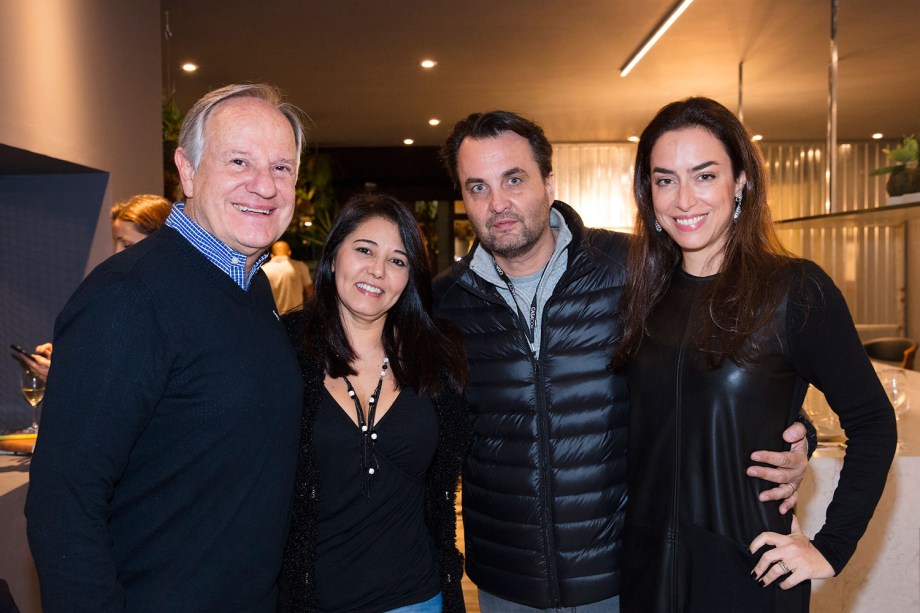 Rubens Barrichello Junior, Gisele kohashikawa, Lalo Zanini e Fernanda Cestari