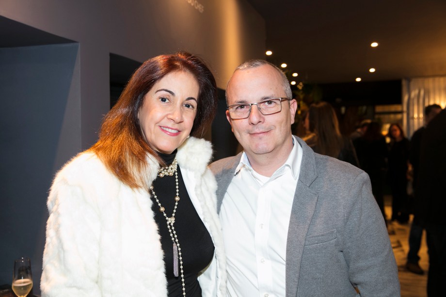 Cynthia Marzola e André Carvalho