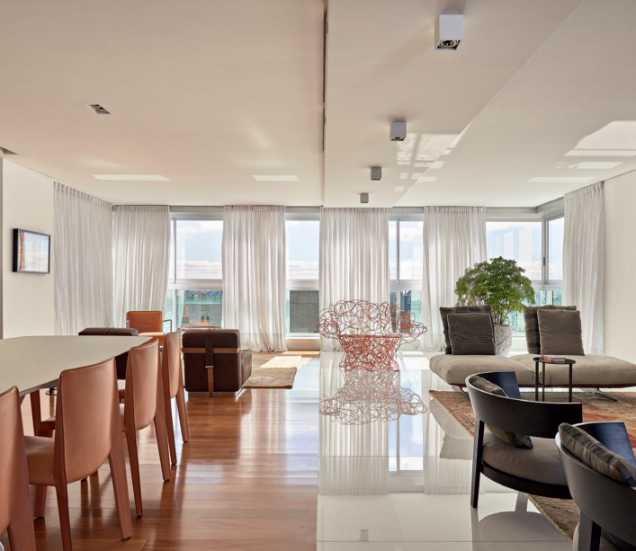 <span>O Apartamento Mr, de Ângela Roldão, é o vencedor da categoria Apartamentos do VII Prêmio CASA CLAUDIA. Ângela é profissional de CASACOR Minas Gerais.</span> <span>O Apartamento Mr, de Ângela Roldão, é o vencedor da categoria Apartamentos do VII Prêmio CASA CLAUDIA. Ângela é profissional de CASACOR Minas Gerais.</span>