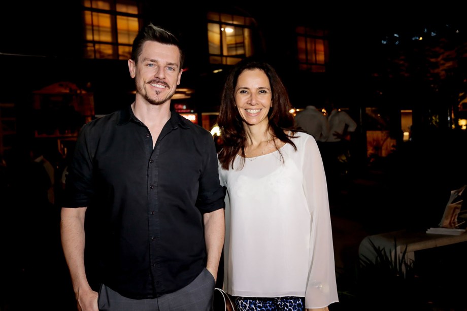 Daniel Wilges e Paula Lino