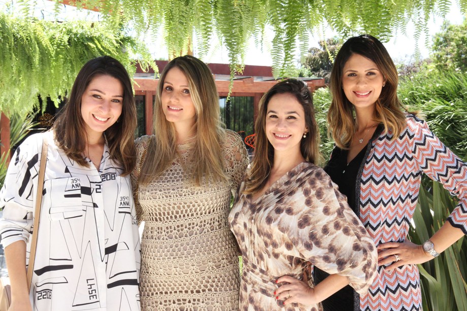 Mariana Aguiar, Laísa Gouveia, Renata Vieira e Juliana Dias