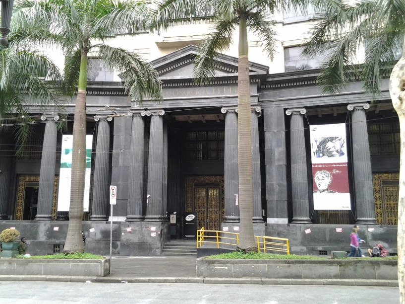 A partir do dia 10 de janeiro, a Caixa Cultural SP recebe a mostra A Construção do Patrimônio. Documentos raros, quadros e esculturas fazem um panorama da preservação do patrimônio no Brasil em mais de 150 obras de Tarsila do Amaral, Mário de Andrade, Lúcio Costa, entre outros grandes artistas. Ter 09/01 das 19h às 22h (Inauguração). Qui 01/02 às 18hDe 10/01 a 04/03. Terças,  Quartas,  Quintas,  Sextas,  Sábados e Domingos das 09h às 19h. Praça da Sé, 111 - 8º andar Sé - SP. Entrada Gratuita.