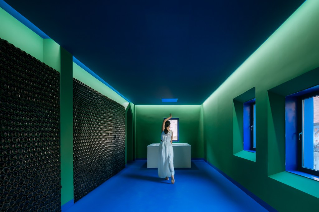 his_house_and_her_house_Wutopia_Lab_(3)