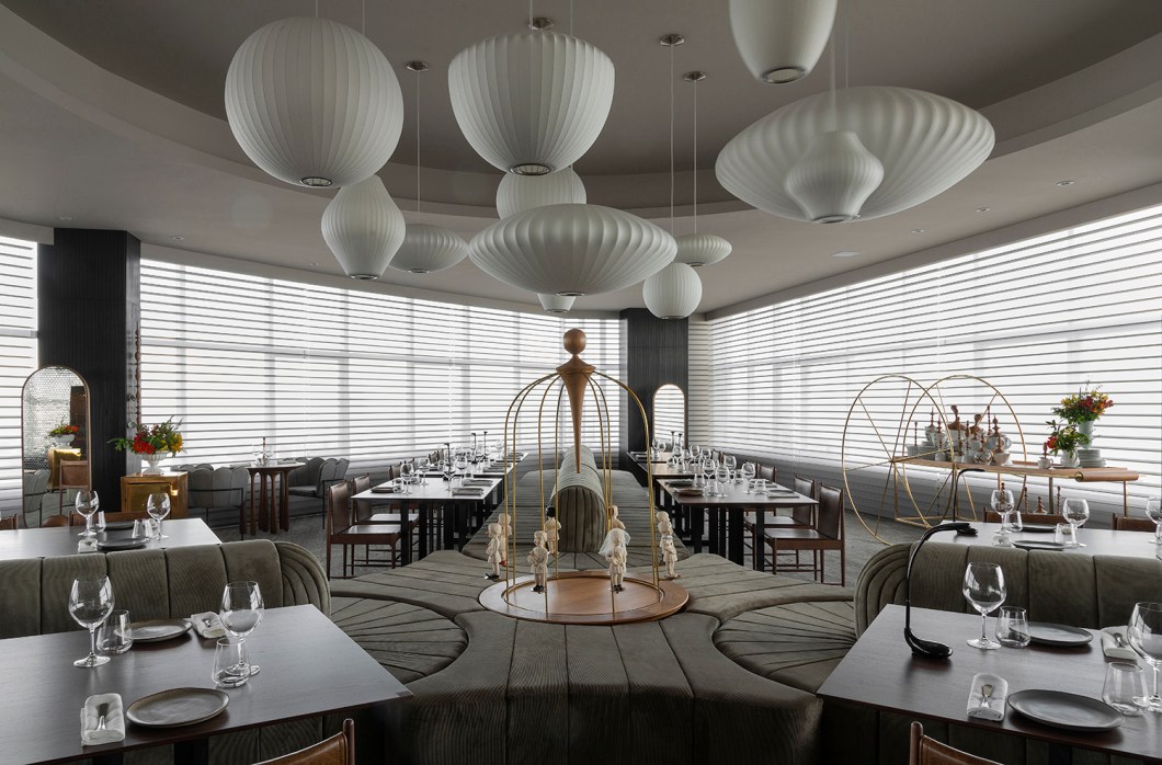 O Restaurante, de Leo Romano para a CASACOR Goiás 2018. O Restaurante, de Leo Romano para a CASACOR Goiás 2018.