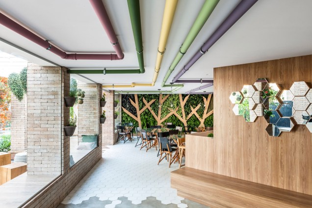 <strong>Espaço Comercial em Funcionamento:</strong> SP Arquitetura – Tea Lab <strong>Espaço Comercial em Funcionamento:</strong> SP Arquitetura – Tea Lab