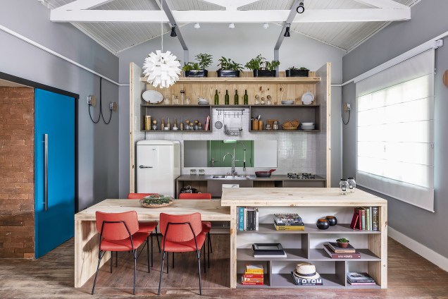 CASACOR SP 2018 - Desafio Casa Sustentável CASACOR. Foram: 70 equipes, 20 finalistas, 5 menções honrosas e uma equipe vencedora, formada pelas arquitetas Larissa Oliveira e Gabriela Lottufo. CASACOR SP 2018 - Desafio Casa Sustentável CASACOR. Foram: 70 equipes, 20 finalistas, 5 menções honrosas e uma equipe vencedora, formada pelas arquitetas Larissa Oliveira e Gabriela Lottufo.