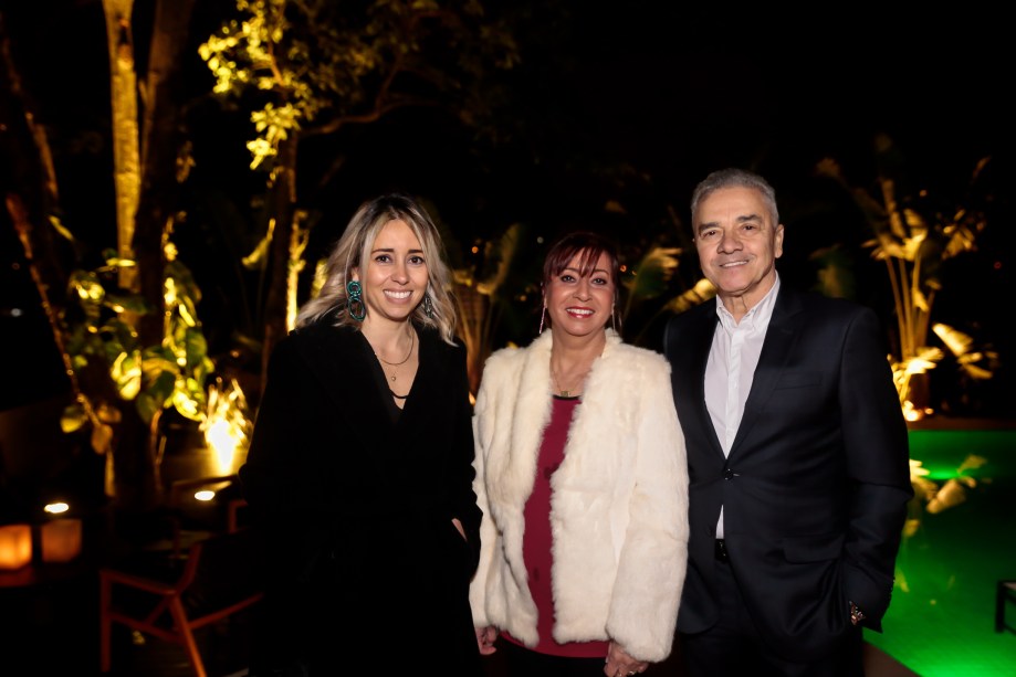 Karina Capaverde, Valdecir Santos e Vera Capaverde