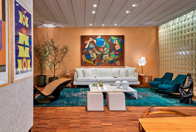 Uso de obra de arte e Sonho de banheiro: <b>Leroy Design</b>, de Hélio Albuquerque e Sônia Peres (Escritório Albuquerque & Peres). Uso de obra de arte e Sonho de banheiro: <b>Leroy Design</b>, de Hélio Albuquerque e Sônia Peres (Escritório Albuquerque & Peres).