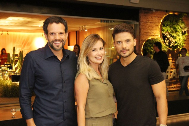 Arnaldo Pinho, Lygia e Guilherme Rodrigues Arnaldo Pinho, Lygia e Guilherme Rodrigues