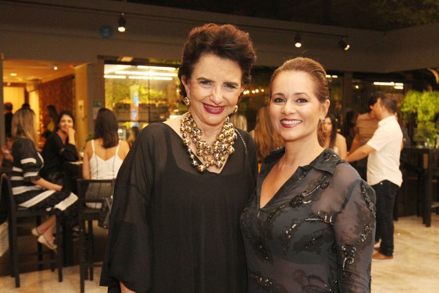 Moema Leão e Mônica Pinto Moema Leão e Mônica Pinto