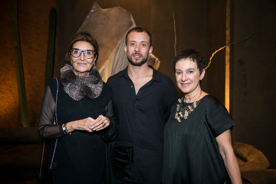 Cris Ferraz, Gustavo Neves e Lívia
