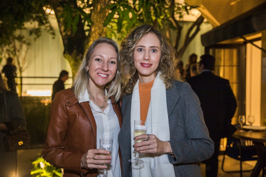 Verônica Polzer e Marília Scarabello