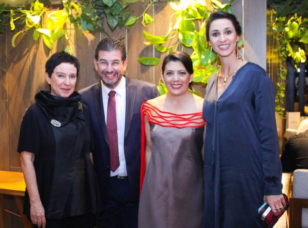 Livia Pedreira, Quito Velascol, Graciela Anglarill e Graziela de Caroli Livia Pedreira, Quito Velascol, Graciela Anglarill e Graziela de Caroli