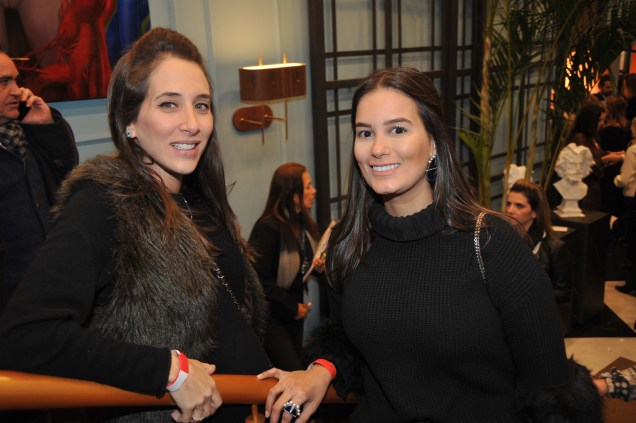 Samra Akade e Ana Elisa Hott Samra Akade e Ana Elisa Hott