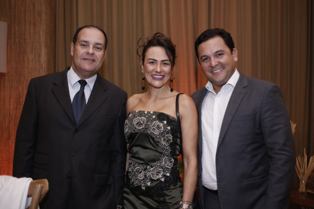 Luciano Pinho, Vaneska Dourado e Sócrates Dourado Luciano Pinho, Vaneska Dourado e Sócrates Dourado