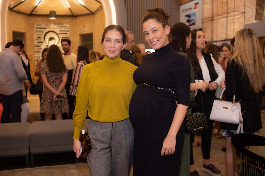 Renata Dias e Cristina Camps.