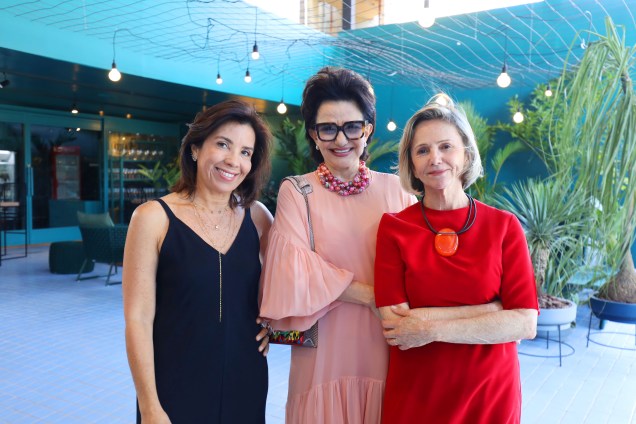 Eliane Martins, Moema Leão e Sheila Podestá. Eliane Martins, Moema Leão e Sheila Podestá.