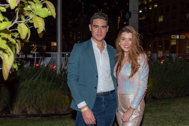 Valeria Espinoza e Victor García. Valeria Espinoza e Victor García.