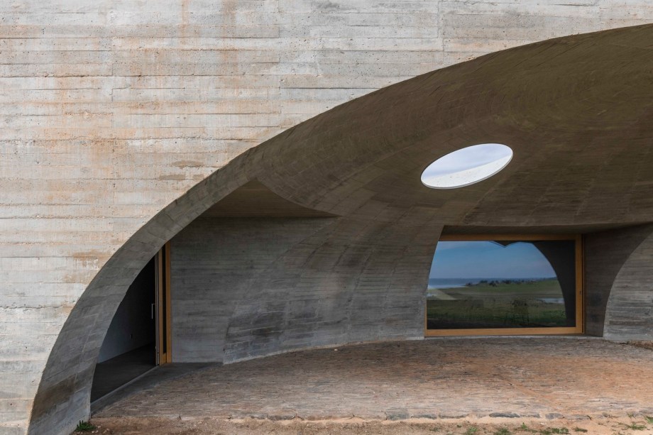 Casa em Monsaraz, de Aires Mateus.