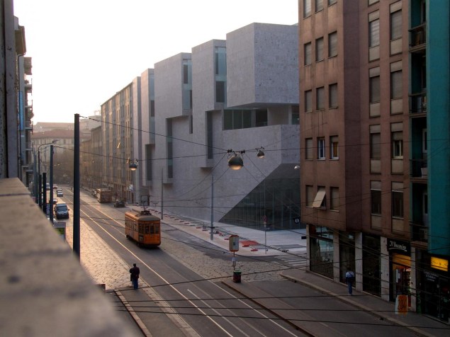 Università Luigi Bocconi, em Milão, na Itália. Università Luigi Bocconi, em Milão, na Itália.