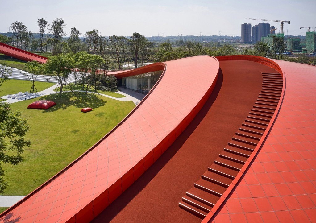 powerhouse-company-loop-of-wisdom-technology-museum-chendu-china_dezeen_2364_col_21-2048×1447 powerhouse-company-loop-of-wisdom-technology-museum-chendu-china_dezeen_2364_col_21-2048×1447