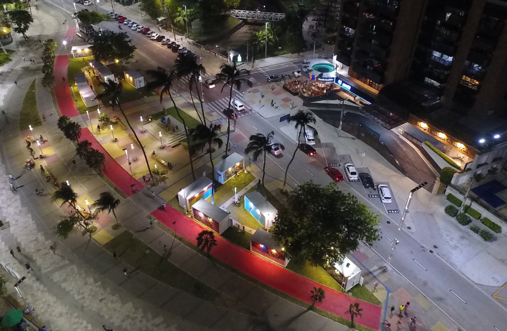 Foto tirada por um Drone. É possível observar a exposição da Janelas CASACOR Ceará abaixo.