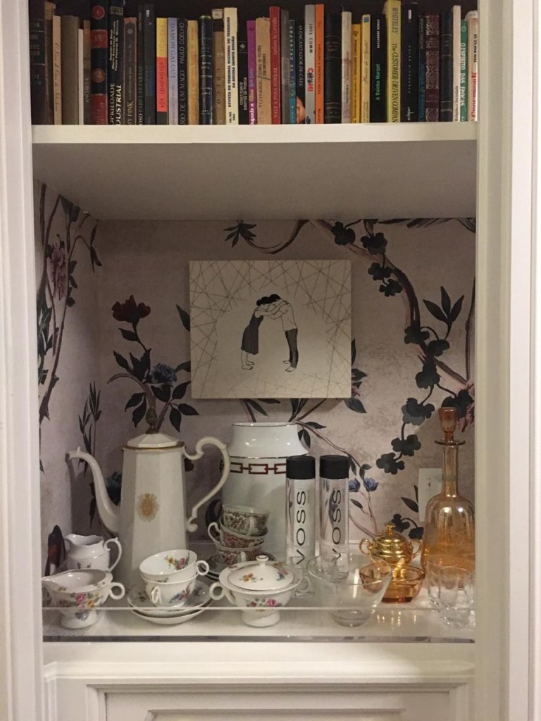 image_6483441 (1) Moderno com o antigo; louças perfeitas para um chá da tarde! esse é um dos ambientes que estão presentes na CASACOR Rio de Janeiro que estreia dia 02 de março de 2021