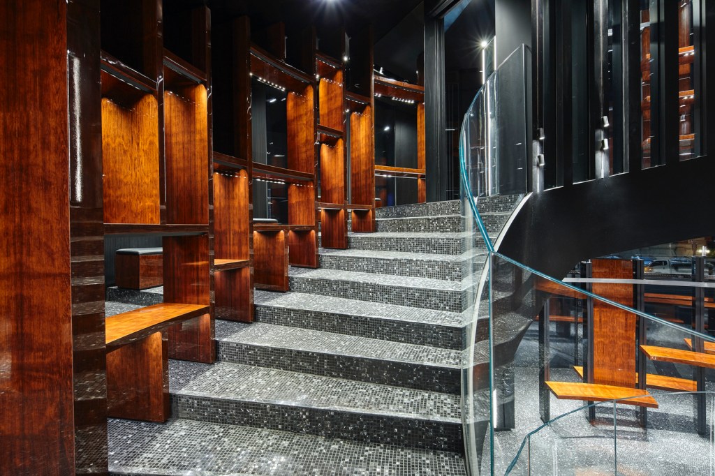 Dolce_Gabbana_Seoul_Boutique_Jean_Nouvel_20210216_0041 Loja Dolce & Cabbana na Coreia do Sul. Projetada por Jean Nouvel