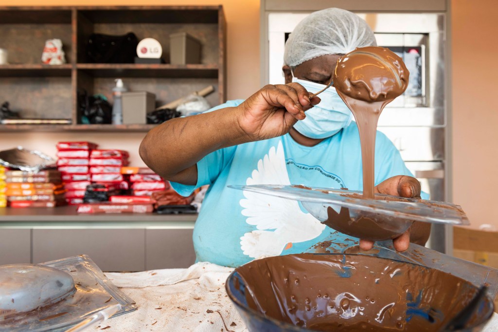 cozinha comunitaria janelas casacor ação solidaria brasilandia pascoa