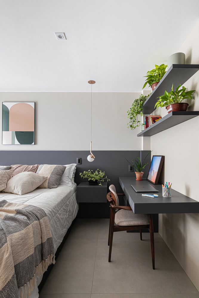 ape-simpatia-8 apartamento com planta em prateleira no quarto