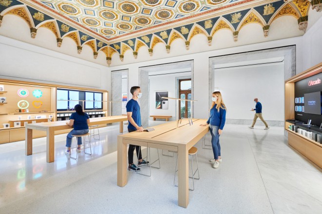 nova loja da Apple Palazzo Marignoli