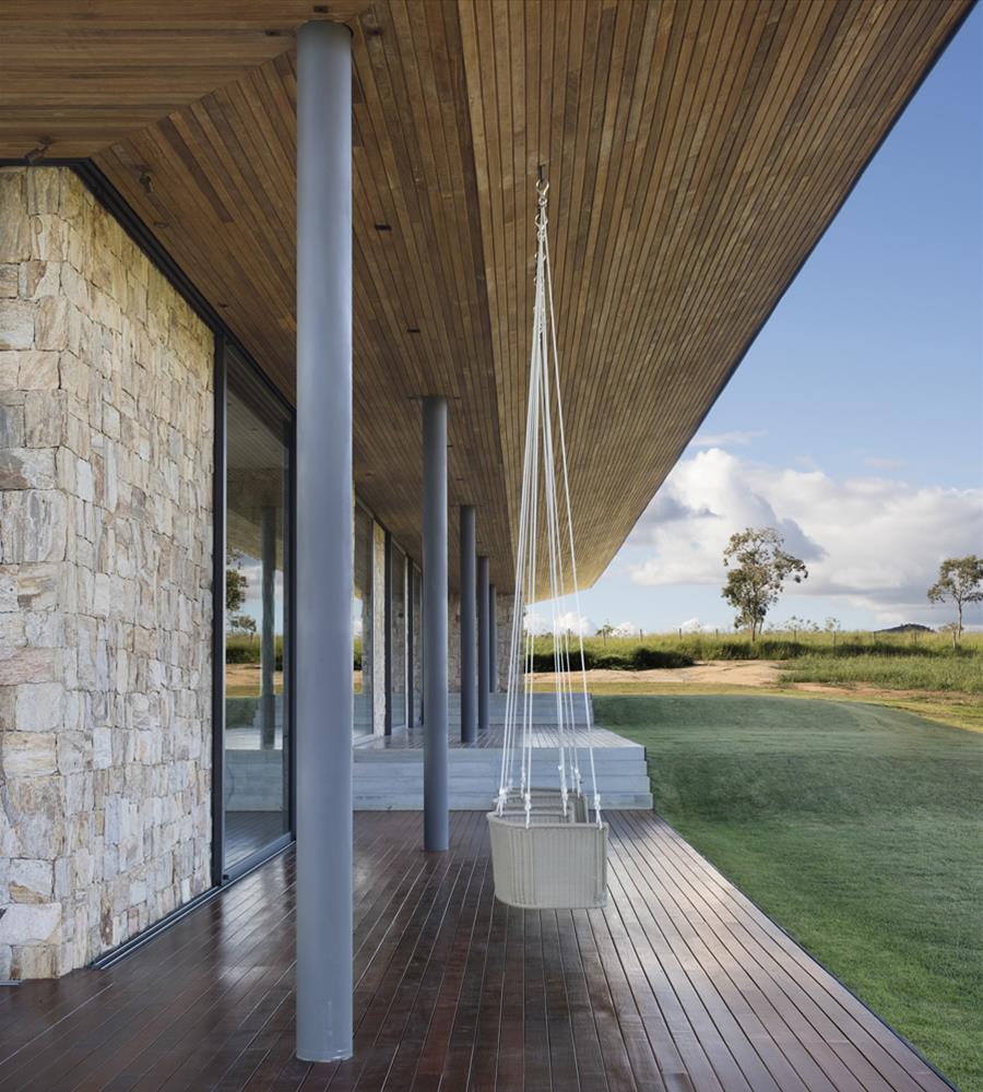 Casa de Fazenda no Rio de Janeiro foi assinada por Intown Arquitetura