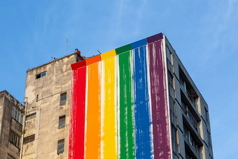 togetherwithpride-new-urban-installation-by-estudio-guto-requena-4-60da5c0893fb8 #TogetherWithPride; LGBTQIA+; são paulo; minhocão