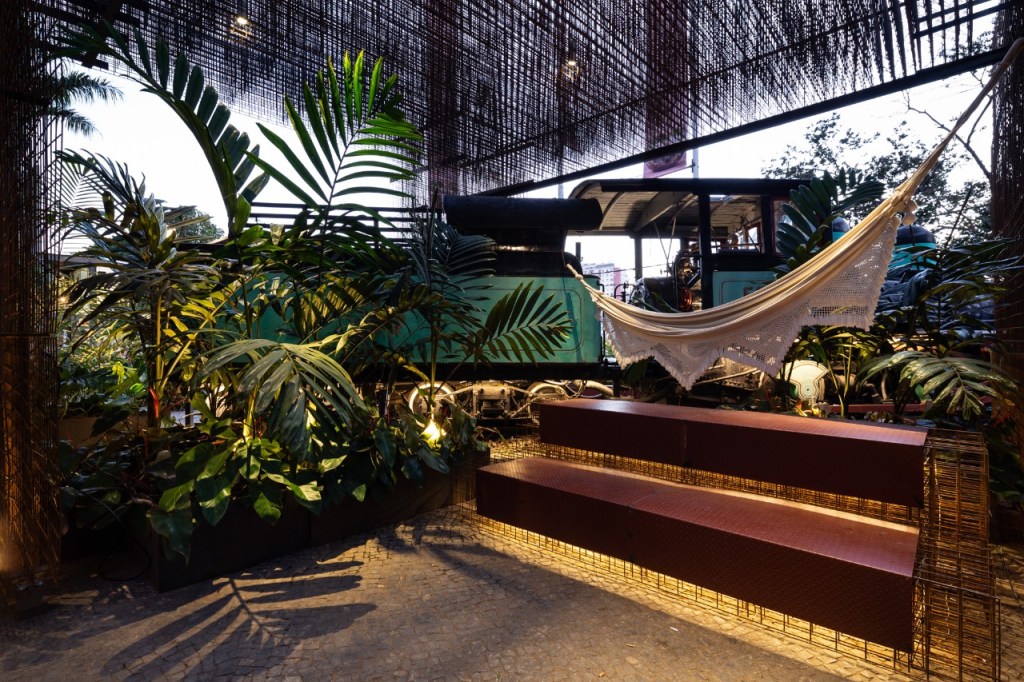 Pavilhão Nuvem – Arquitetos Associados. Minas 2018 (1) Pavilhão Nuvem - Arquitetos Associados. CASACOR Minas Gerais 2018