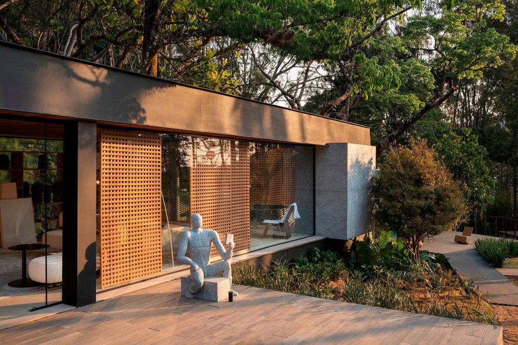 Bangalô Bateia Osmar Puperi Evandro Melato Pabrício Amaral CASACOR Minas Gerais 2021 bangalo pedra sabao decoracao design