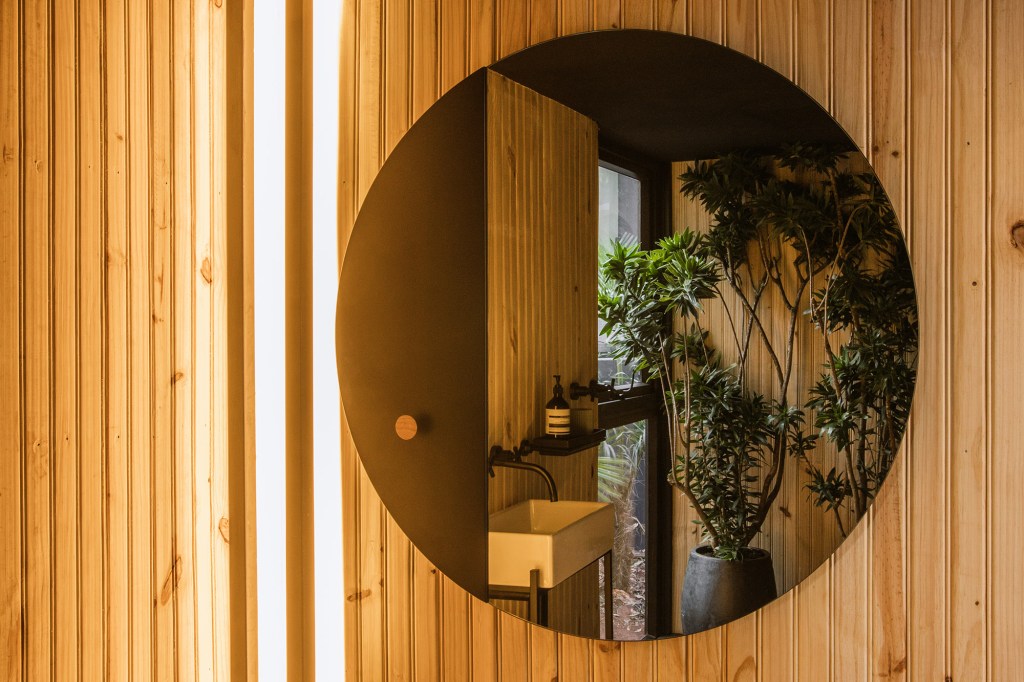 lucas-pereira-belizario-barbara-fonseca-souza-liga-arquitetura-casacor-minas-gerais-2021-luiza-ananias Cabana Soluções Usiminas Lucas Pereira Belizario Barbara Fonseca de Souza Liga Arquitetura CASACOR Minas Gerais 2021 modular pinus arquitetura