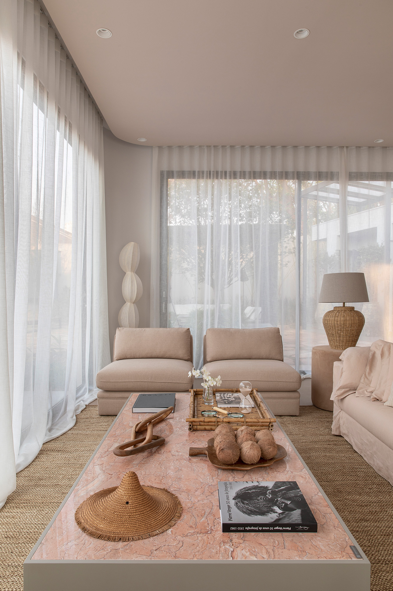 Frezza & Figueiredo Arquitetura e Interiores - Casa Elos,, projeto da CASACOR Ribeir&atilde;o Preto 2021.