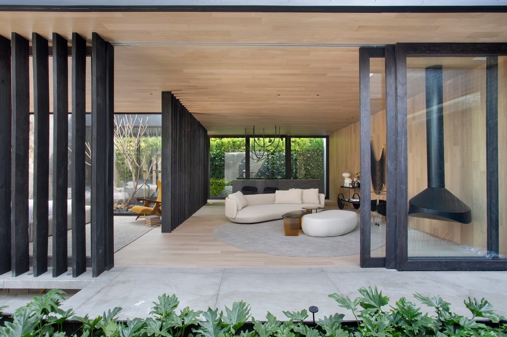 Sustentabilidade e reconexão preenchem os 80 m² da Casa Égide