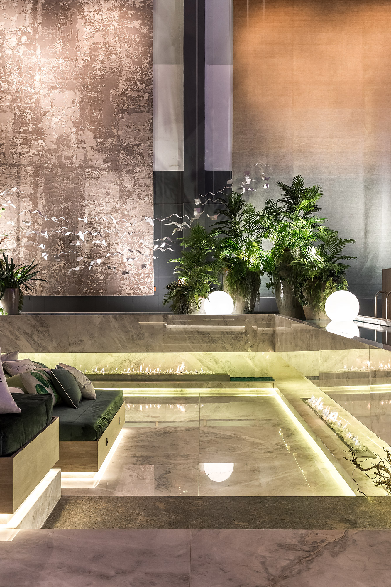 Living da Lareira Alexandre Weiss Nelson Machado CASACOR Paran&aacute; 2021 jardim lareira decora&ccedil;&atilde;o design