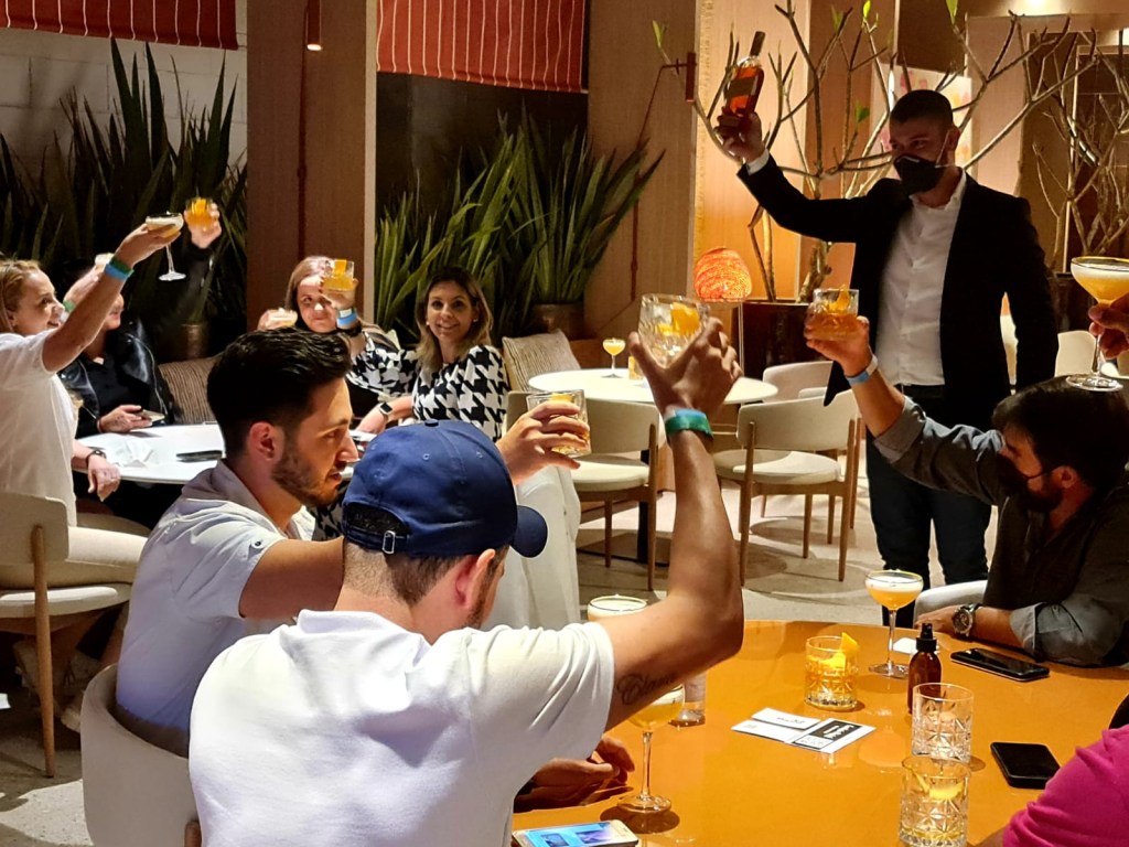 PHOTO-2021-10-01-17-51-46 Master Class Diageo - Brand Ambassador: Talita Simões