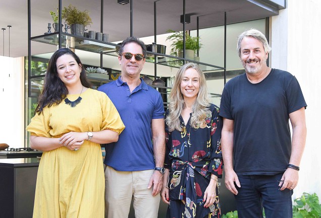 Aline Loura, Márcio Tavares, Patricia Andrade e Sérgio Conde Caldas.