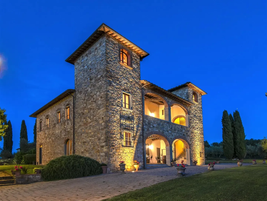 ae4ee7ea-e0b7-4a28-9ced-e0e54e8e Airbnn de luxo