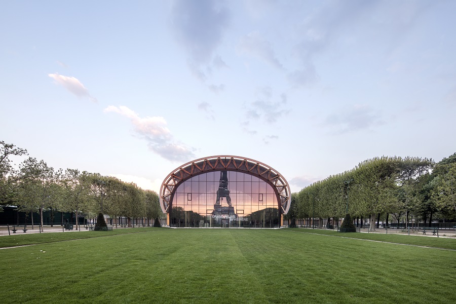 Le Grand Palais phmre, Paris. Sede da Paris+ par Art Basel: Le Grand Palais Éphémère, Champs de mars, Paris.