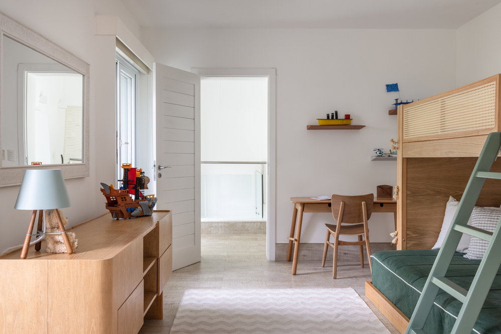 1159977bx Escritório STAL Arquitetura, de Alessandra Pinho e Stella Teixeira, assina casa de 600m², no Guarujá, litoral paulista.