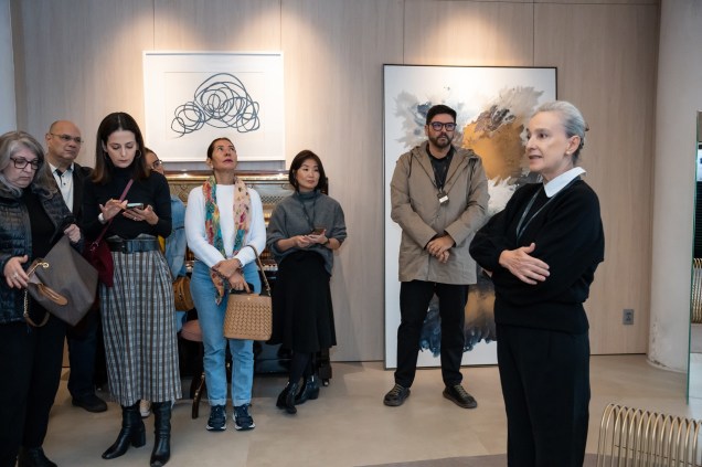 Grupo de arquitetos vista a CASACOR São Paulo 2023. Grupo de arquitetos vista a CASACOR São Paulo 2023.